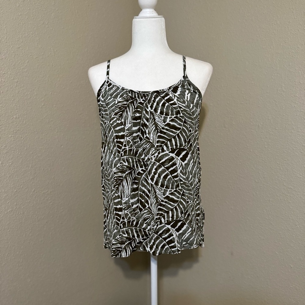 H&M Summer Leaf Spaghetti Strap Tank Size 4 - Picture 3 of 6